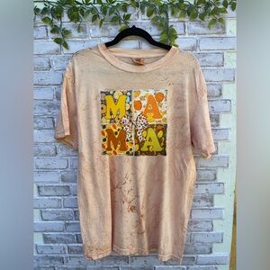 Graphic 'MAMA' T-Shirt in Peach and Yellow